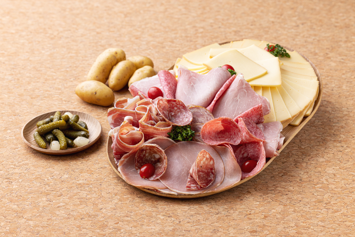 Raclette_plateau_BVM Plateau raclette,4 personnes, repas hiver